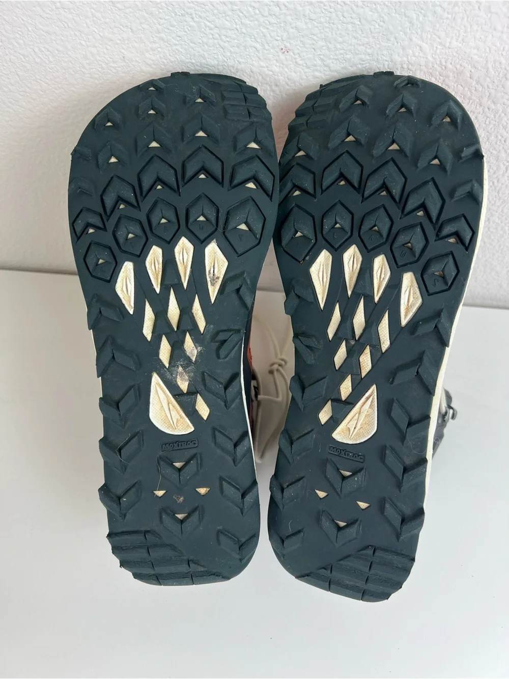 Altra Lone Peak ALL-WTHR Mid‎ 2 Waterproof Hiking Boots Men’s 8 Trail Run